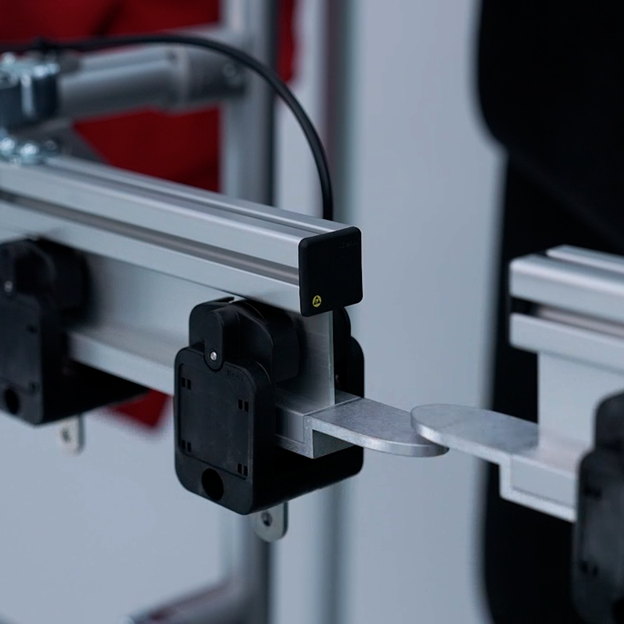 Open 6415EN - Suspended Conveyor System: Transfer Bracket 6 30x12-90